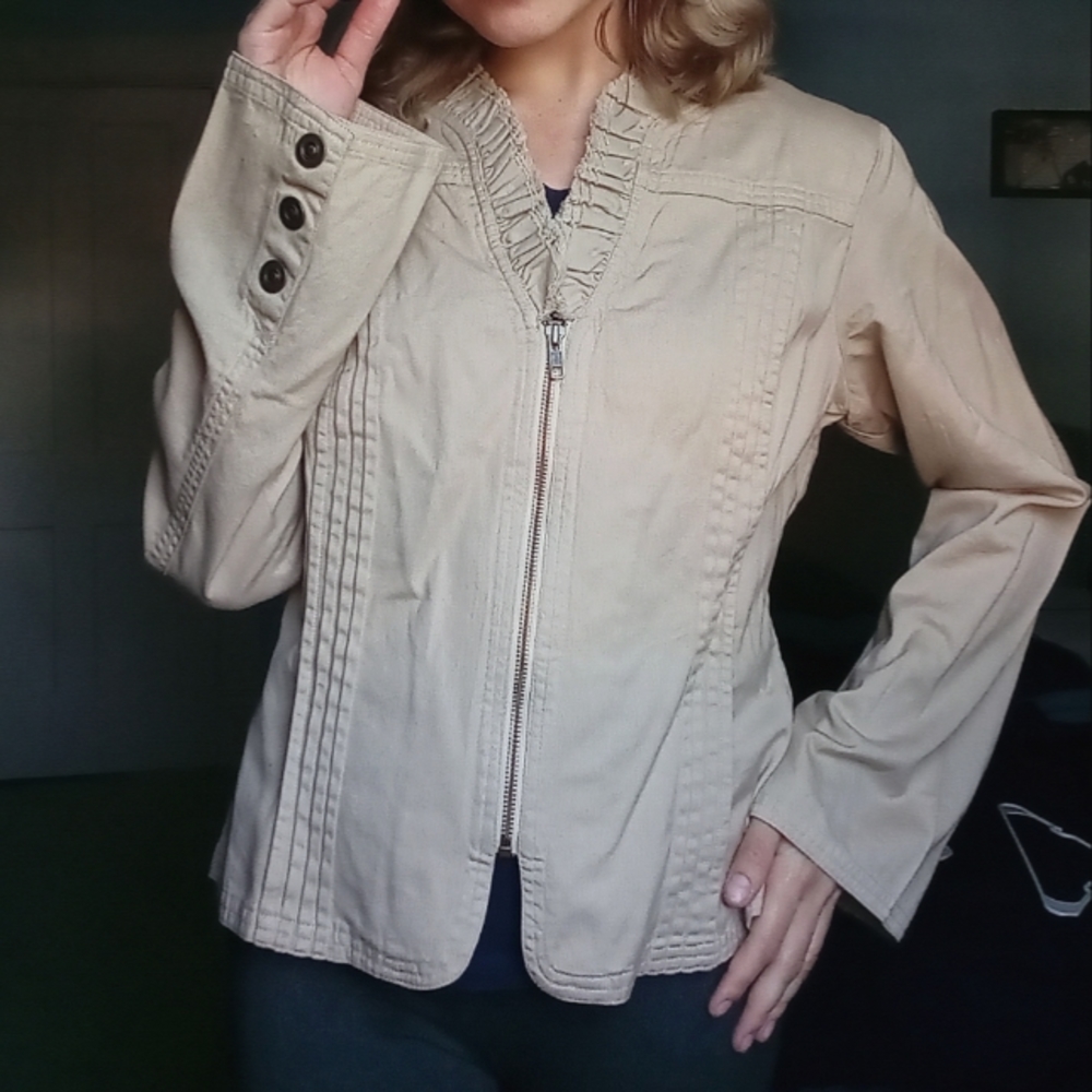 Ruffled Zip Blazer